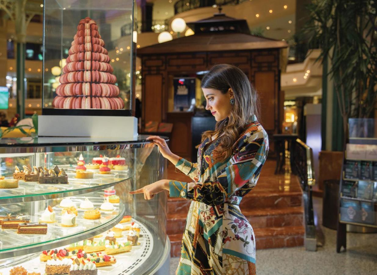 Four Seasons Cairo At The First Residence Giza Eksteriør bilde The lobby of the hotel